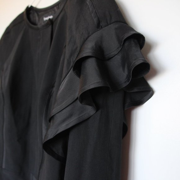 ✨NWOT✨ bebe ruffle zip cropped jacket - Picture 4 of 12